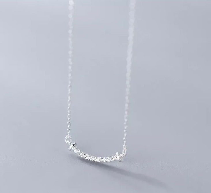 Manu necklace