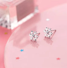 Load image into Gallery viewer, Elsa earrings
