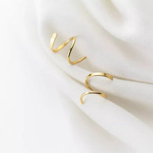 Load image into Gallery viewer, Colin silver spiral hoop earrings
