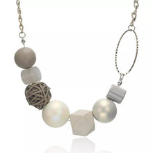 Load image into Gallery viewer, Sere handmade wooden beads necklace
