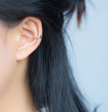 Load image into Gallery viewer, Everly ear cuff
