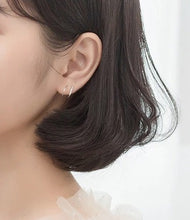 Load image into Gallery viewer, Sarah earrings
