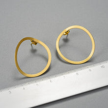 Load image into Gallery viewer, Kaito earrings
