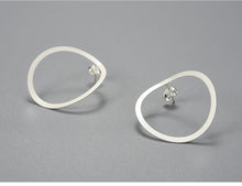 Load image into Gallery viewer, Kaito earrings
