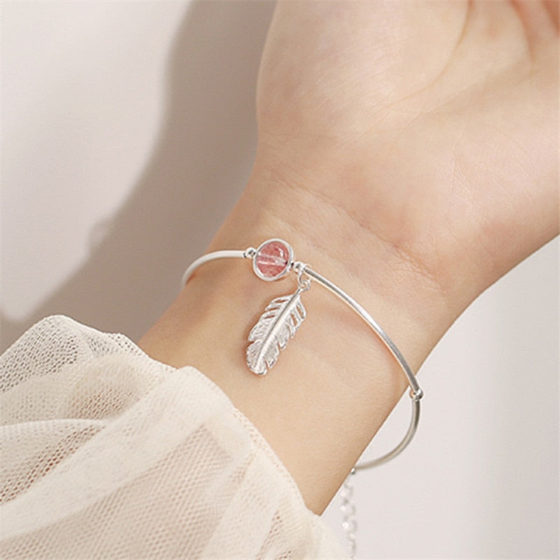 Aiyana feather charm bangle