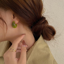 Load image into Gallery viewer, Cora Water Drop earrings
