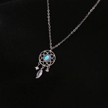 Load image into Gallery viewer, Cheyenne dreamcatcher choker necklace
